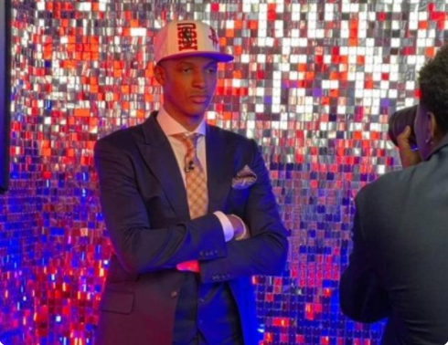 上海配资网 2022年NBA选秀大会：保罗·班凯罗当选状元